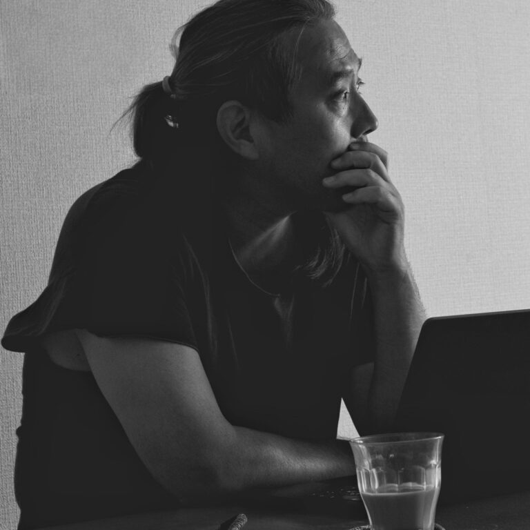 頼 幹二郎さん