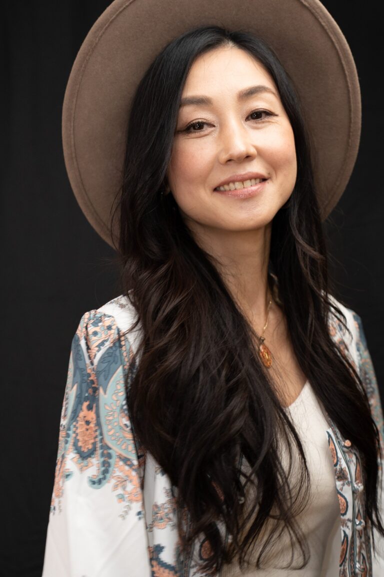 同じ方を撮った、野村 真由美 マドゥさんの作品